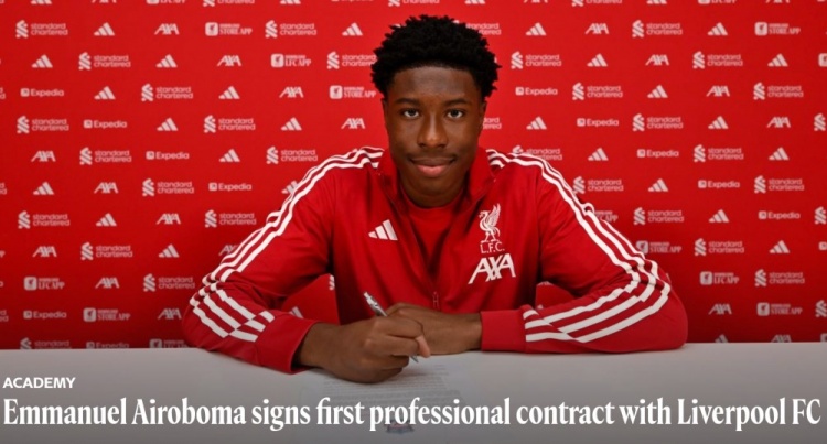 官方：18岁后卫艾罗博马与利物浦签下首份职业合同