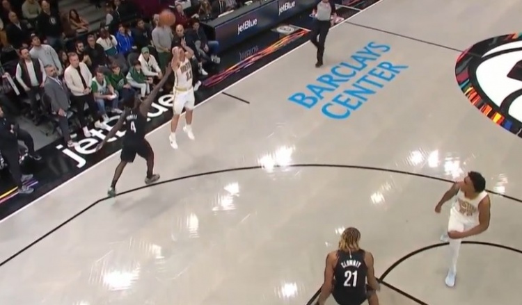 开云体育-续命！豪泽长甩&amp;威廉姆斯不停球传球 普理查德虚晃后仰三分命中