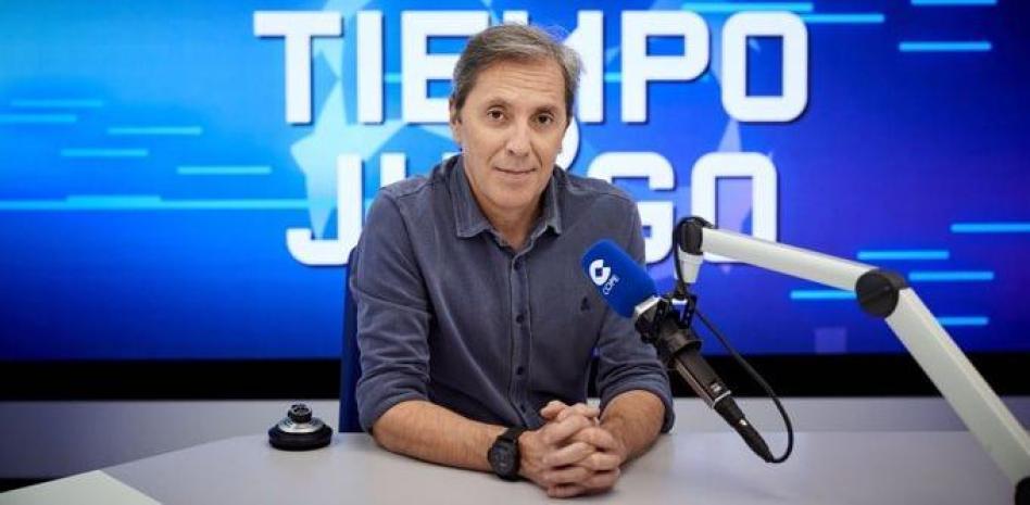 记者：在齐达内和安切洛蒂执教时，我一度以为皇马没有青训